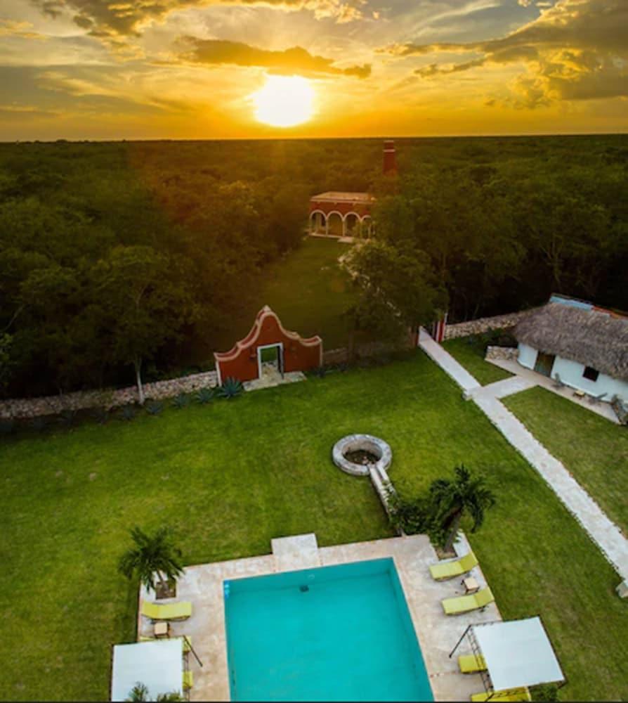 Hotel Hacienda Ticum Tixkokob Ngoại thất bức ảnh
